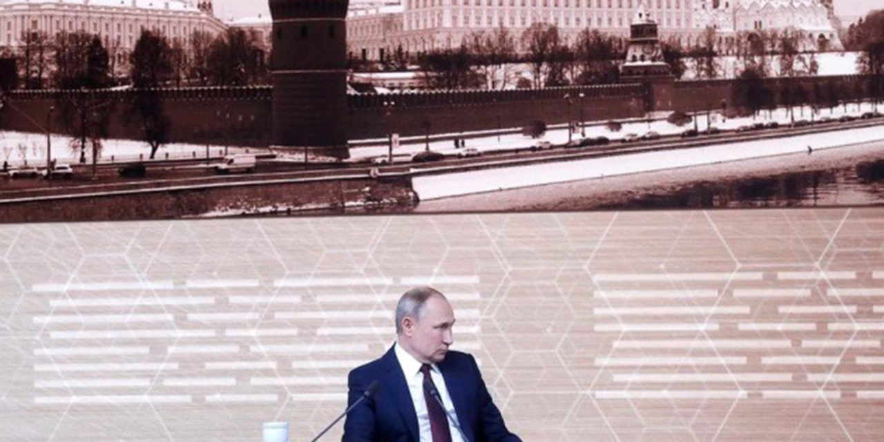 Putin: Minsk Anlaşması Çok Önceden Kiev Tarafından Öldürüldü