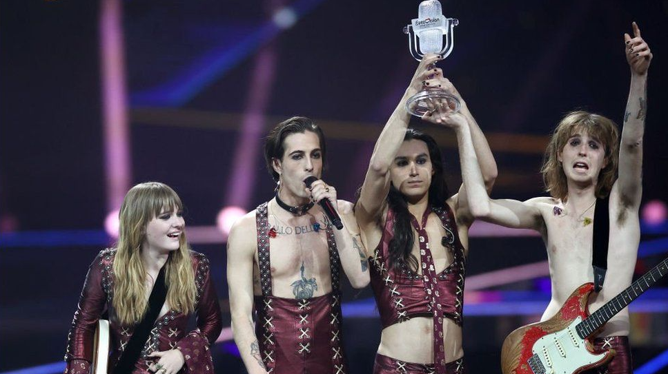 Rusya, Eurovision'da Yarışmaktan Men Edildi!