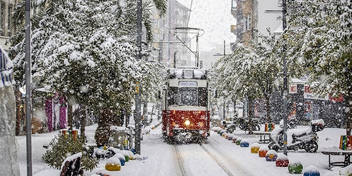 İstanbul’da Kar Yağışı Başladı