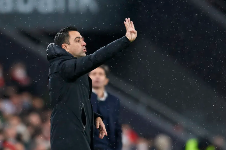Xavi, Barcelona'nın Ocak Ayında İki Oyuncu Daha Transfer Etmesini İstiyor!