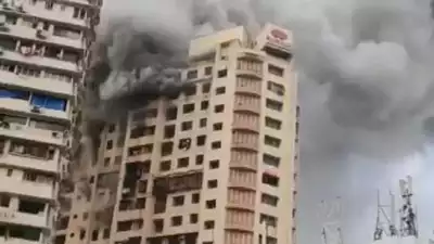 Hindistan'da 20 Katlı Bir Binada Yangın Çıktı! 7 Ölü ve Çok sayıda yaralı Tespit Edildi!