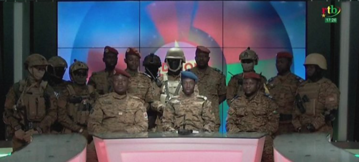 Burkina Faso Ordusu İktidarı Ele Geçirdiğini İlan Etti!