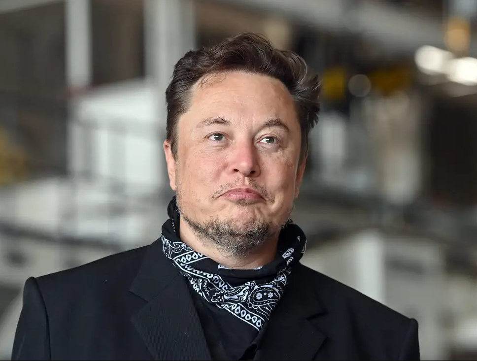 Elon Musk, 19 Yaşındaki Çocuğa Özel Jetini Takip Eden Bir Twitter Hesabını Kapatması İçin 5.000 Dolar Teklif Etti!