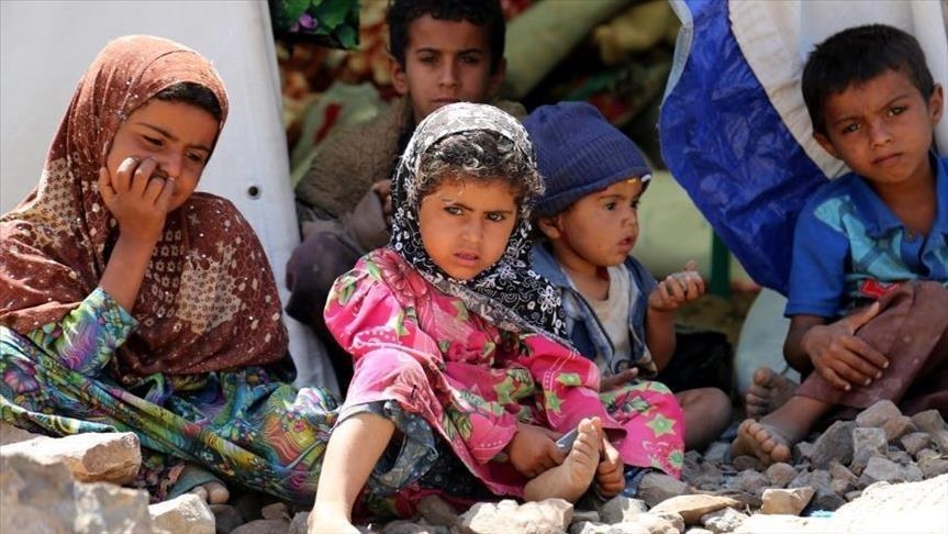 Açlık Çeken Yemenliler Hayatta Kalmak İçin Ağaç Yapraklarını Yiyor!