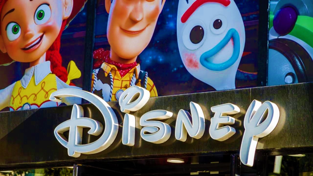 Disney, NFT Endüstrisine Adım Atıyor