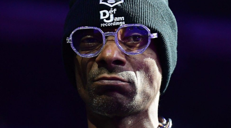 Snoop Dogg, Death Row Records'u Satın Aldı!
